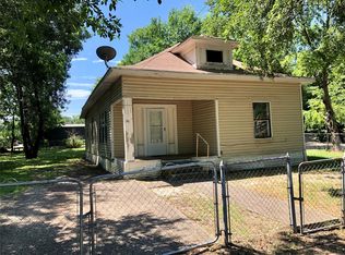 1419 W 6th Ave, Corsicana, TX 75110