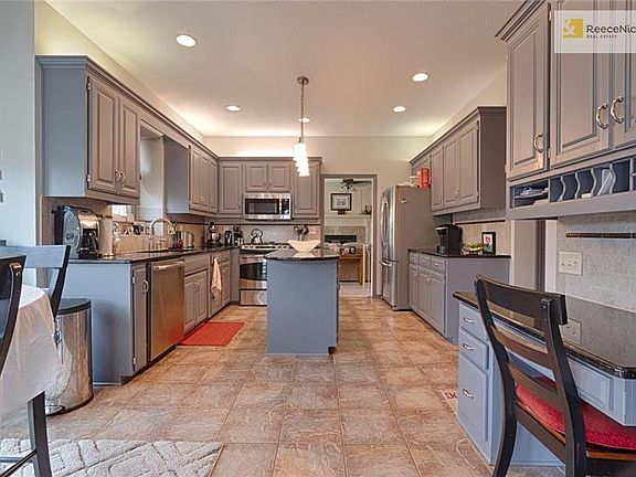 5th image of 12765 Cody St