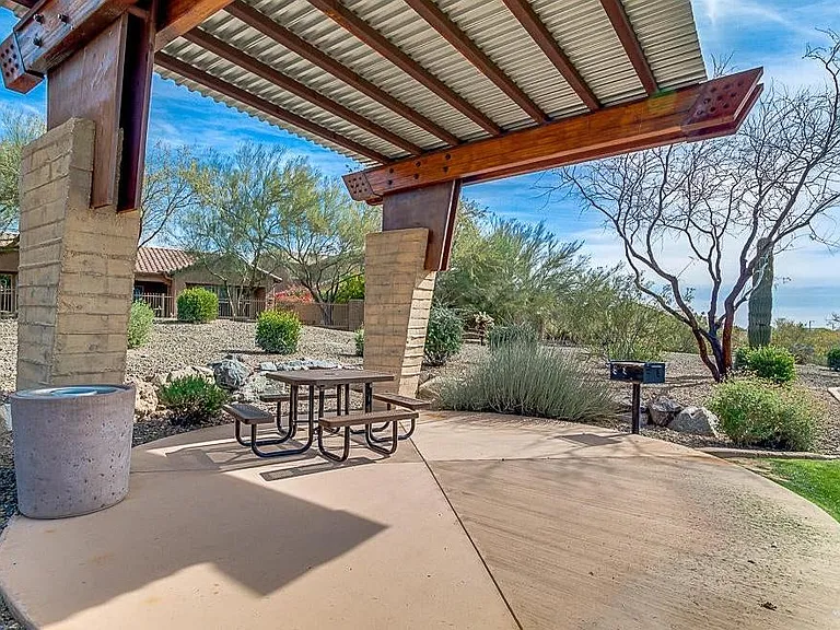 2011 W Yellowbird Ln — Photo 20