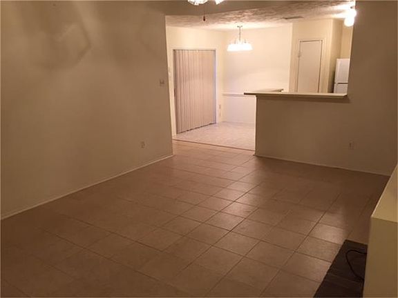 3rd image of 17539 Pattiglen Dr