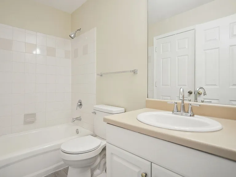 2nd Bathroom