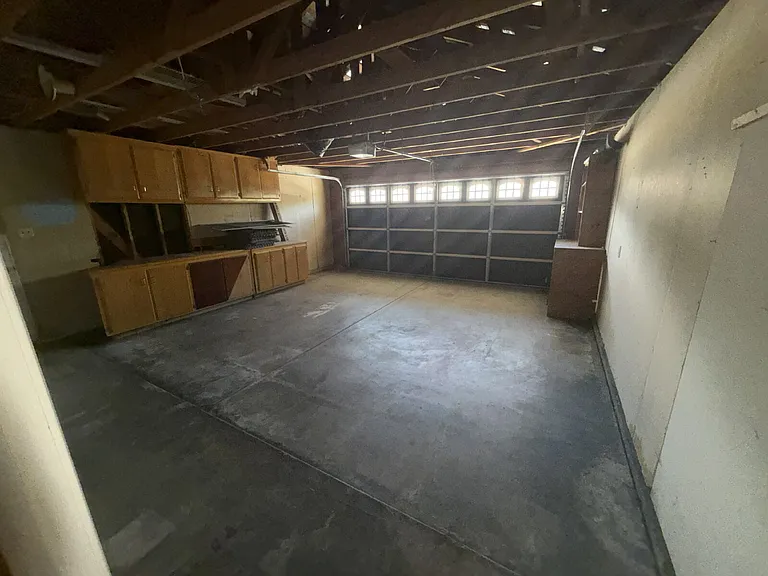 9316 Foxglen Ct — Photo 30