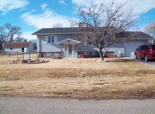 307 Nansue Rd, Hershey, NE 69143