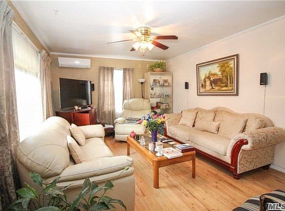 2nd image of 322 Stewart Ave