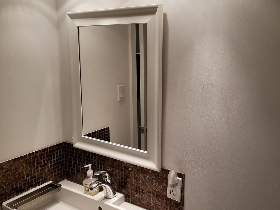 1st image of 7471 Encino Ave