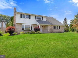 3300 Kingston Rd, York, PA 17402