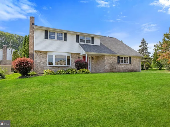 3300 Kingston Rd, York, PA 17402