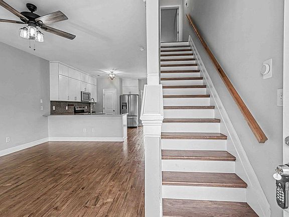 3rd image of 110 Justice Farm Dr #1