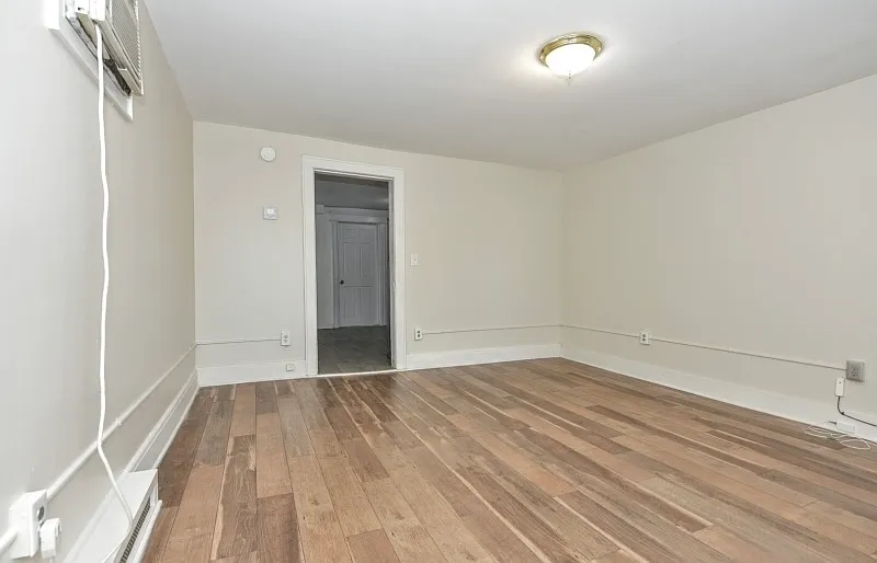 2 bed, $2,500 — Photo 3