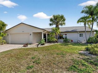 6307 Cottonwood Ln, Apollo Beach, FL 33572