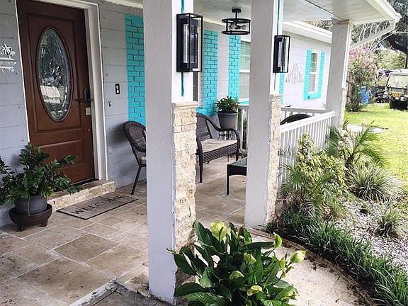 3rd image of 607 OAK RIDGE DRIVE