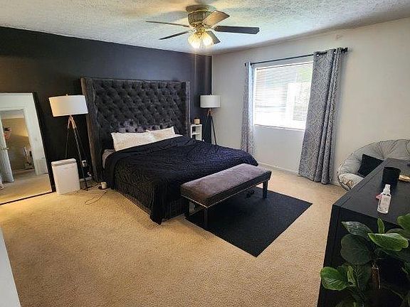 3rd image of 3371 Lindsay Ln Unit 7