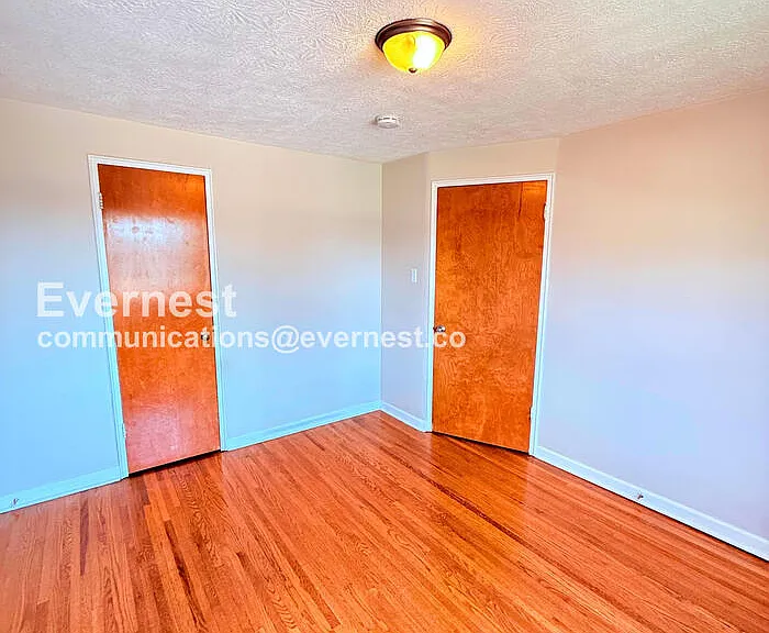 1789 Kings Ct #D — Photo 15