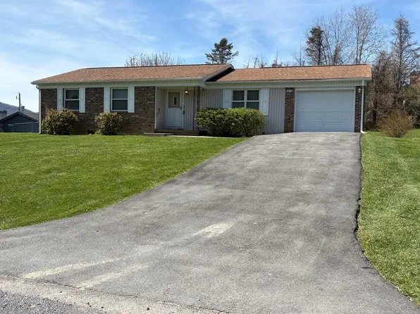 305 King St, North Tazewell, VA 24630