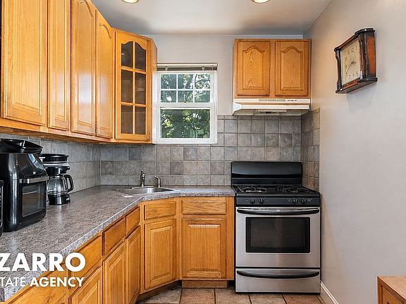 2nd image of 1270 Prospect Pl