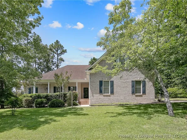 110 Riviera Ln, Sanford, NC 27332