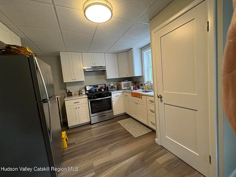 1 Delta Pl — Photo 10