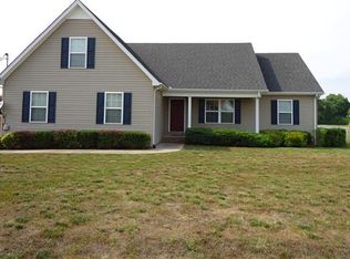 210 Graydon St, Shelbyville, TN 37160