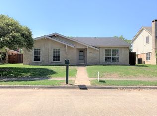 3140 Noble Ln, Garland, TX 75044