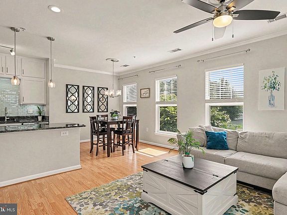 5th image of 5148 Brittney Elyse Cir #T