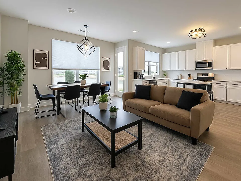 28403 Torch Pkwy #ID1502219P