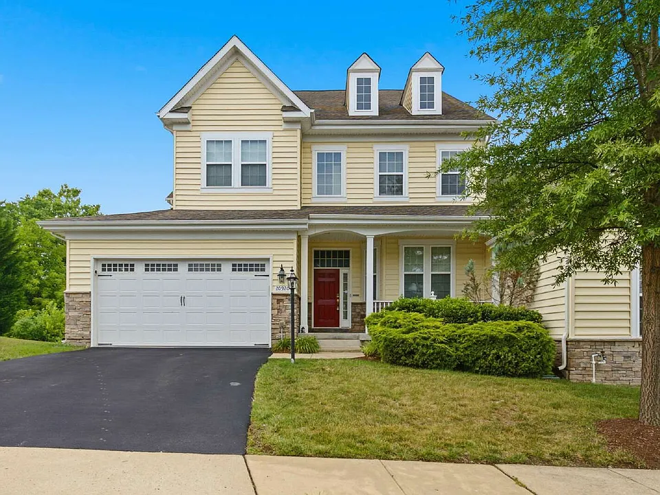 20920 Ashburn Heights Dr