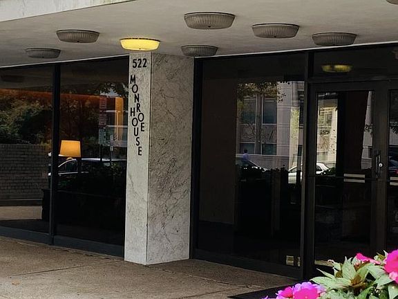 2nd image of 522 21st St NW APT 213