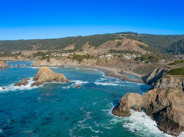 34100 Philo Greenwood Rd, Elk, CA 95432