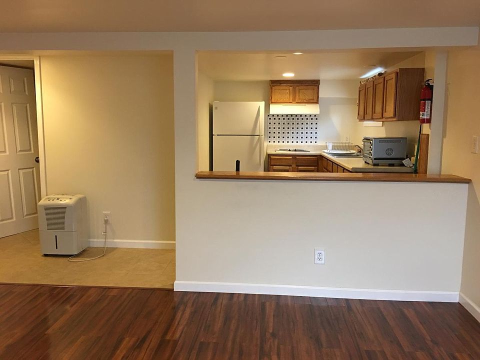 2nd image of 5210 Wetmore Ave #Basement