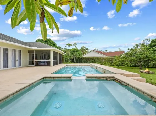 148 Scarborough Ter, Wellington, FL 33414