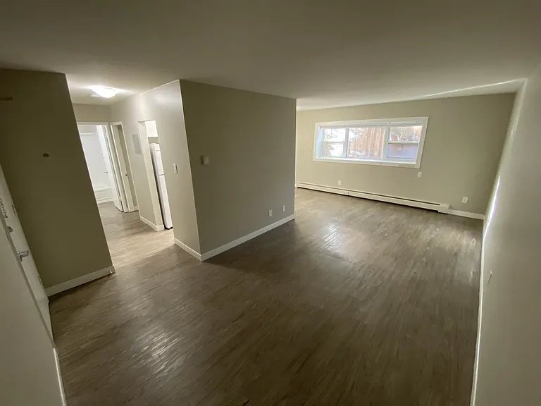 510 Burnell St #104 — Photo 8