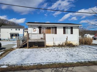 124 Klondike St, Buena Vista, PA 15018