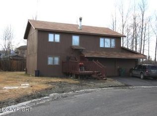 8510 Turf Ct, Anchorage, AK 99504