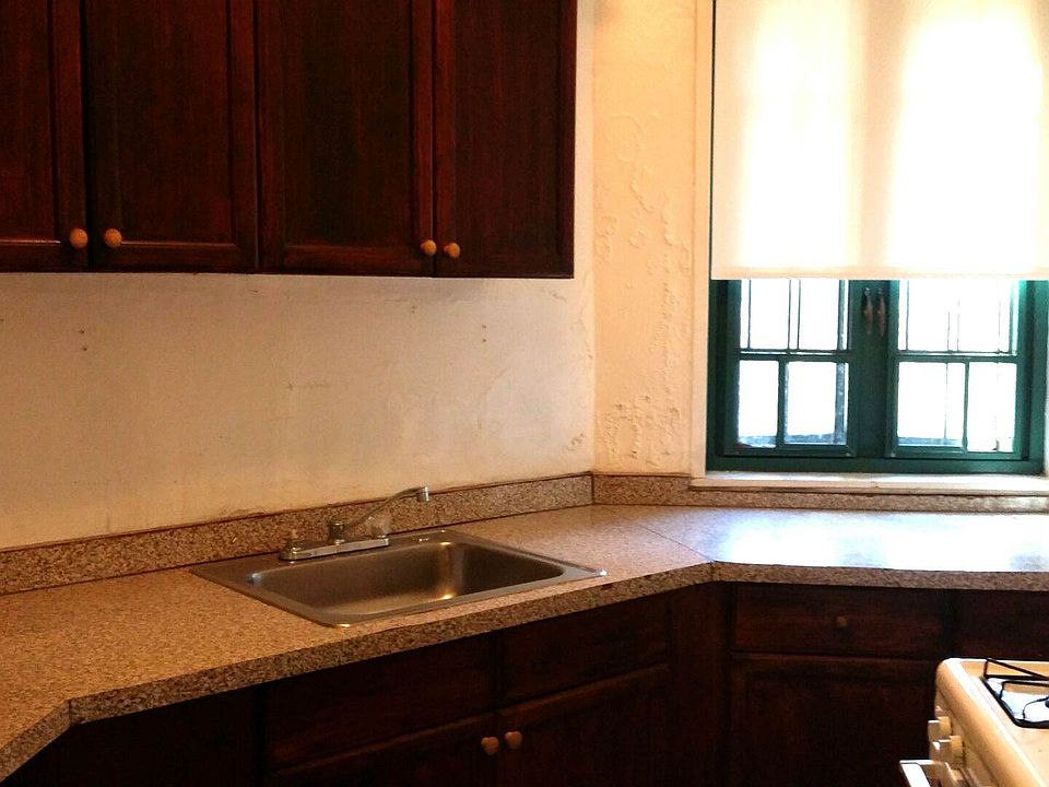 1940 E.Tremont#5Dc