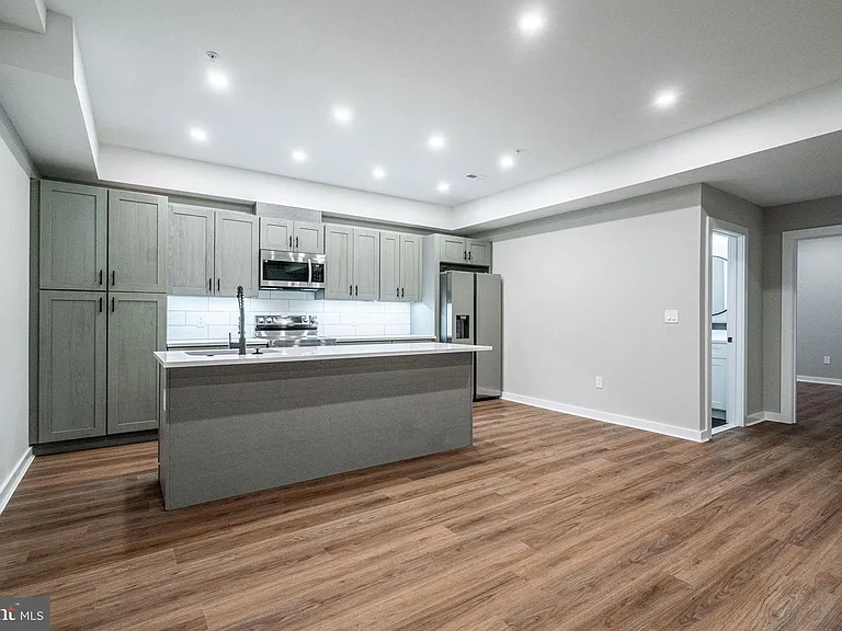 1217 E Columbia Ave #2 — Photo 1