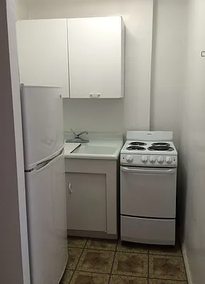 Rented by Acacia Realty | media 9