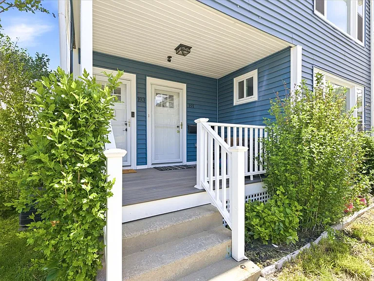 191-193 Cornell St #2 — Photo 22