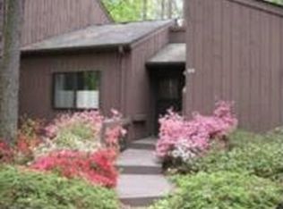 102 Ridge Trl, Chapel Hill, NC 27516