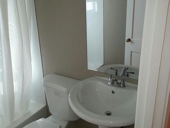 4th image of 2514 Woodyhill Dr