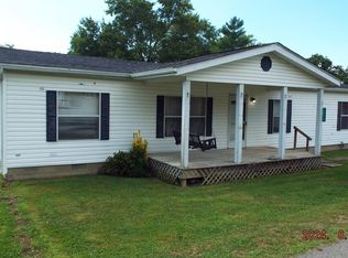 18035 Pythian St, Union Furnace, OH 43158