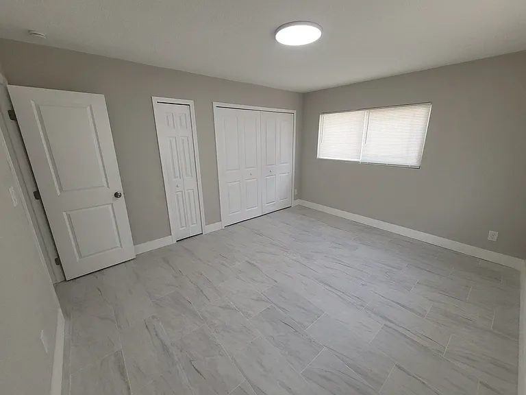 4659 Helena St NE — Photo 11