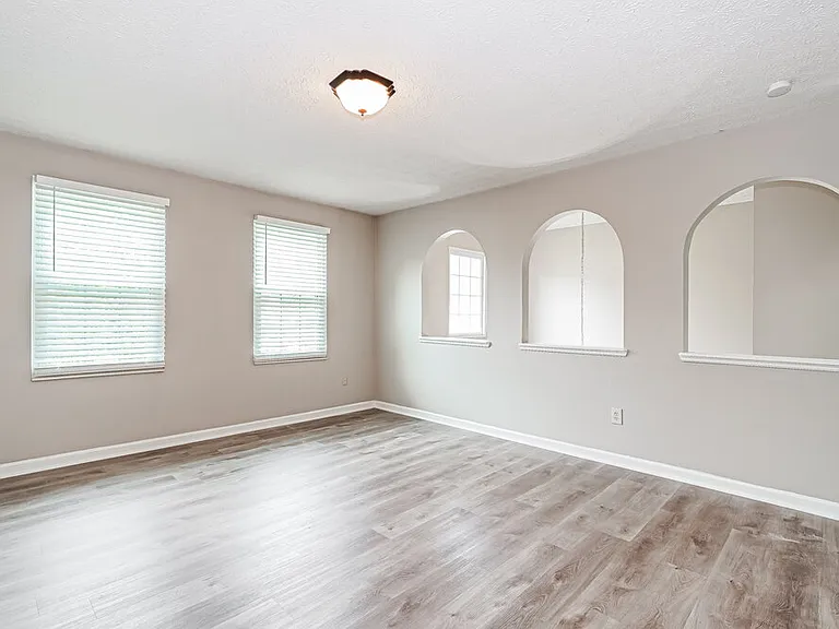 7927 Oak Valley Rd — Photo 14
