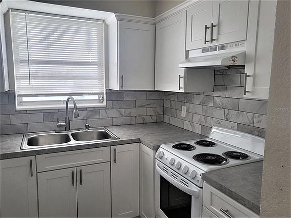 4th image of 1270 Franklin St #2