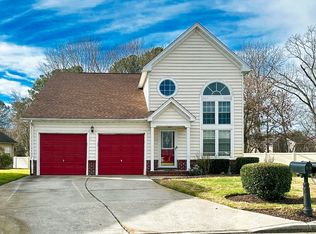 101 Foster Ct, Chesapeake, VA 23325
