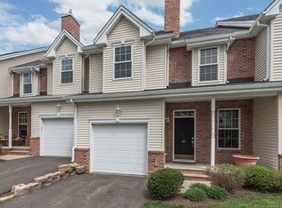 43 Last Leaf Cir, Windsor, CT 06095