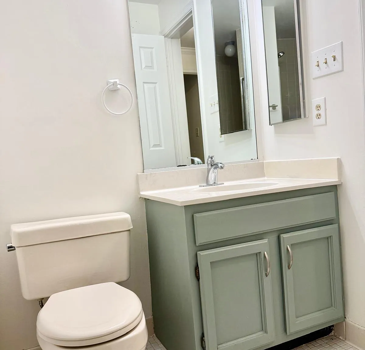 5715 Brewer House Cir — Photo 4