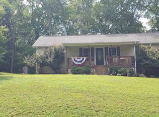 30 Walnut Landing Cir, Hardy, VA 24101