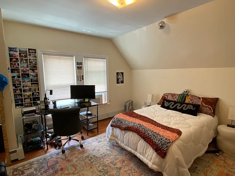 83 Linden St — Photo 9
