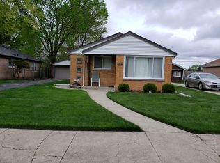 5156 W 90th St, Oak Lawn, IL 60453