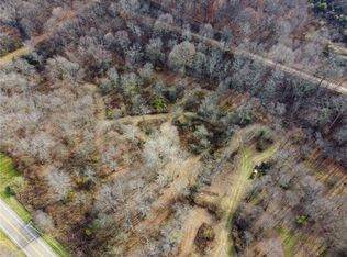 300 Boggs Rd, Imperial, PA 15126